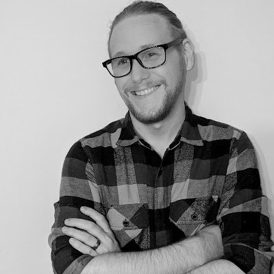 Software developer | 💻 #100Devs | 🎸Lover of music | 😻 Caretaker of weird cats | ♟️ Knows how a Knight moves