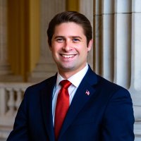 James A. Langnes III ๐บ๐ธ (@jameslangnesiii) 's Twitter Profile