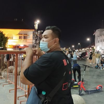 NurhudaFaozi's profile picture. ora sepira bung