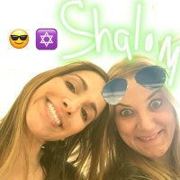 Dana & Julia (@danaandjulia) 's Twitter Profile