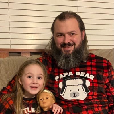 TUstrong's profile picture. 