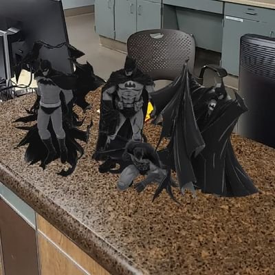 lmama_ln's profile picture. part of the VeVe community and OMI hodler