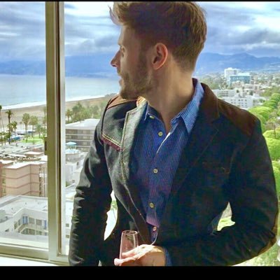 TradingKeys_'s profile picture. 