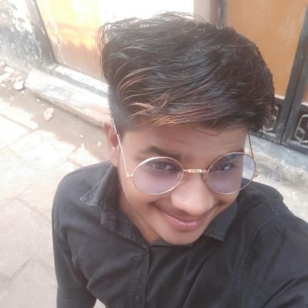 AtulGup64580594's profile picture. I love you mom and dad ❤❤❤