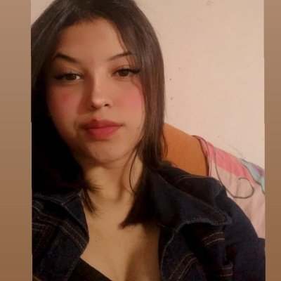 “Seja luz onde for”✨
•17y🥳
@natyelledilawingls😜