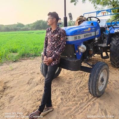 Mukesh_7600_'s profile picture. મુકેશ ચૌધરી
 ધરાધરા
વાવ
બનાસકાંઠા