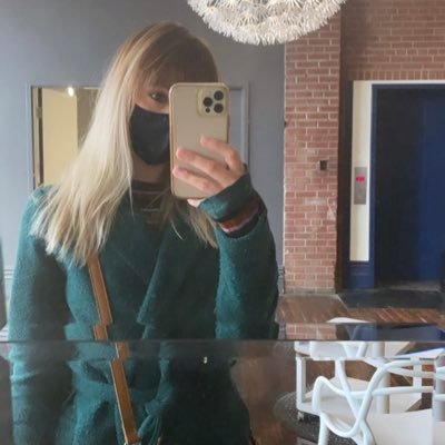 Alexandramunic4's profile picture. je suis célibataire 💔