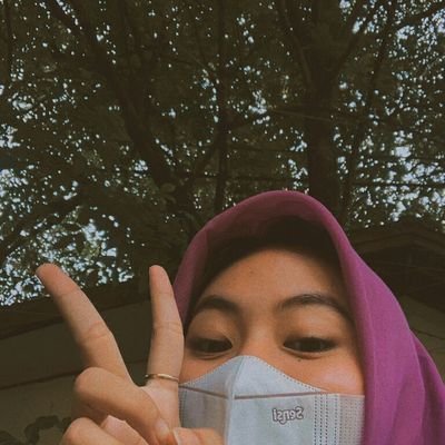 chewnotgum's profile picture. ₜᵣₑₐₜ yₒᵤᵣₛₑₗf ₖᵢₙdₗy