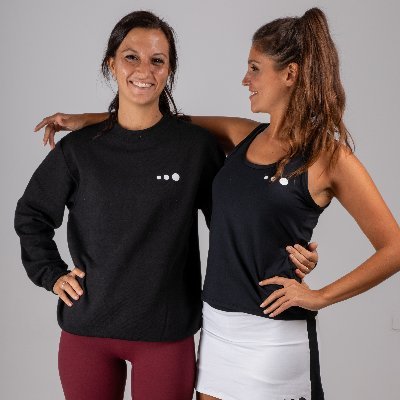 Nosotras ponemos la ropa, tú eliges el deporte hola@moveandbite.com
🌍 #moveandbite