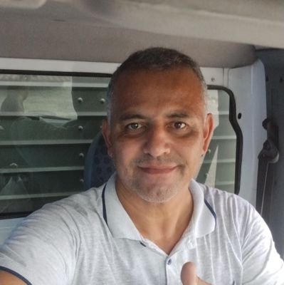 pereira_buga's profile picture. Cristão protestante convicto, totalmente a favor da igualdade e equidade social, casado e apaixonado pela minha família.. 🚩🚩PT no ❤️