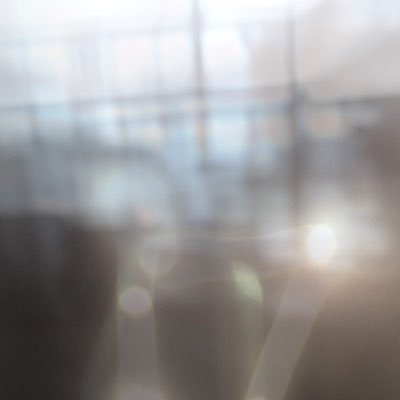 ・