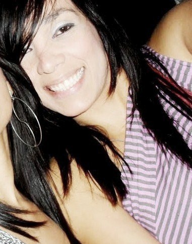 flavia_daniella's profile picture. Não devemos permitir que alguém saia de nossa presença sem se sentir melhor e mais feliz..