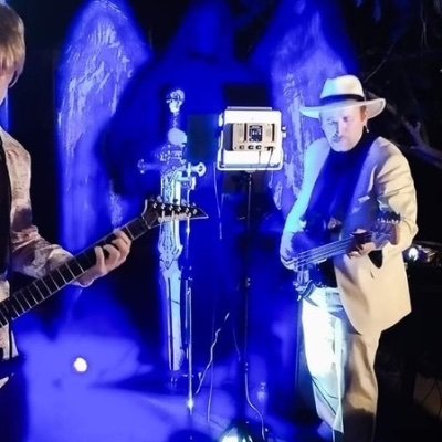 ScottMitting's profile picture. Teacher / Lover / Fighter / Flighter / Joker / Father-figure for the masses / Battle-tested Volcano Survivor