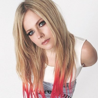 myflawlessavril Profile Picture