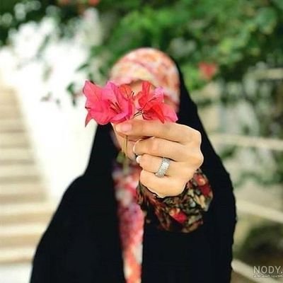 ‏‏مادر دغدغه مند، یه پسر و دختر، دوست داشتنی💑
اهل مطالعه👩‍🏫
عاشق ورزش⛹️‍♀️
همیشه دلتنگ خدا💞
با افتخار، خانه دار👩‍👧‍👦
علاقه مند به تفکر🧠