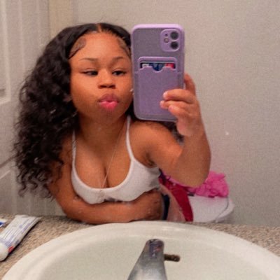 ItzTanashoy's profile picture. Little person 🧚🏼‍♀️|| Small Youtuber || 🇯🇲||