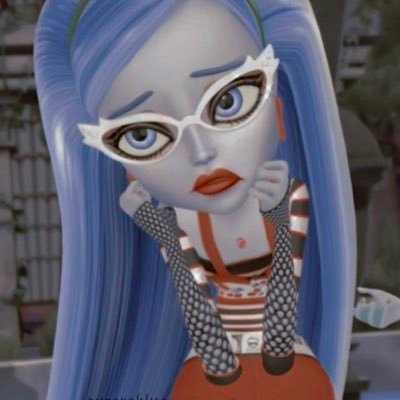 ☠︎ doll collector in nyc | 22 | lesbian | she/her🧟♀️ collector of 60+ doll brands🧠 monster high fan since 2010🪦