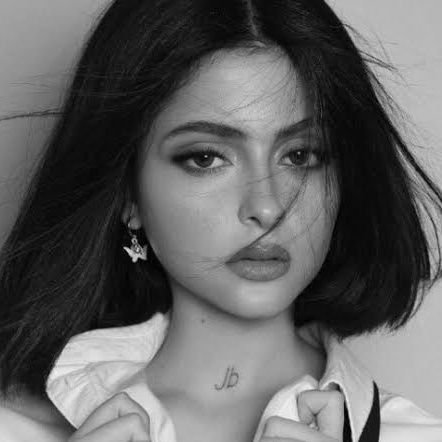 ara90r's profile picture. ستأتي الأيام الجميلة اذا تفائلت بها 🌹
💙💛