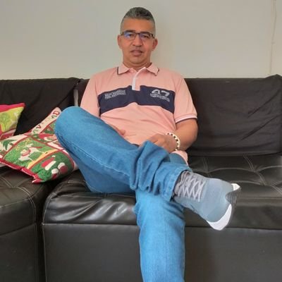 jorgezu09290215's profile picture. Ver fútbol