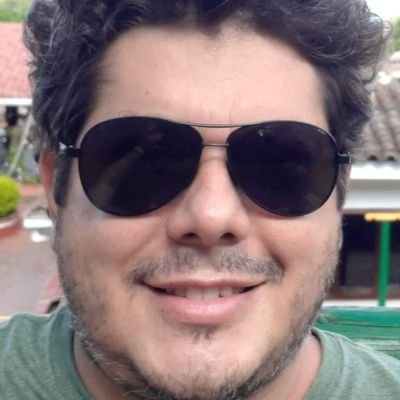 paulocgutierrez's profile picture. Músico. Profe de música.
Antiuribista!