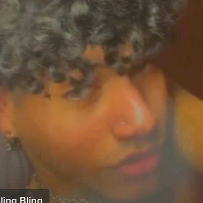 Shaun75206025's profile picture. I like rap gaming sometimes and on social media all the time and I just got a oculus quest 2  so I’m pretty happy about that