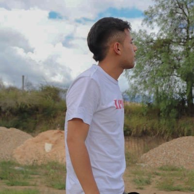 IvnChaparro5's profile picture. 