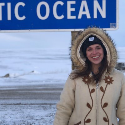 Reporter, loud laugher, Maritimer living in a log cabin and working for @CBCNorth. Last heard reading national news on @CBCRadio and @CBCMornings. She/her. 🌈