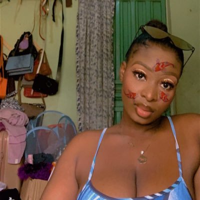 Ariyikeee__'s profile picture. ARIYIKE❤️❤️ My business page is @riykscloset on IG. you can check it out to shop a thing or more 😚🛍. thank you and God bless you💕💕