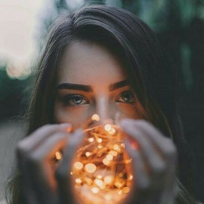 متولد شهر باستانی و تاریخی مزارشریف هستم و ساکن کابل عزیز دانشجوی رشته جورنالیست در کابل هستم و حدود ۲ ساله که با نشریه ها و روزنامه های افغانستان همکاری.....