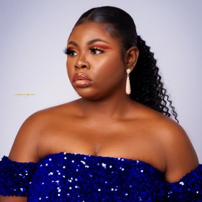 Iyaoyaz's profile picture. Don't judge me by my tweets nothing is real on social media...