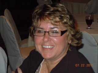 mikatholbert's profile picture. 