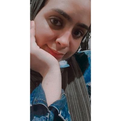 سبحان من يراك تميل..فيبتليك لتستقيم✨
3rd year pharmacy student at PUA🤸