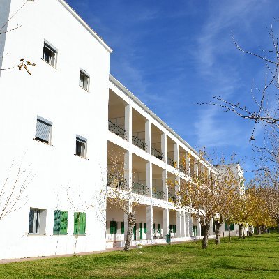Hospital de Atención Intermedia. Especializados en Cuidados Integrales a las Personas con Enfermedades Crónicas, Atención Paliativa y Geriátrica @SonLlatzer