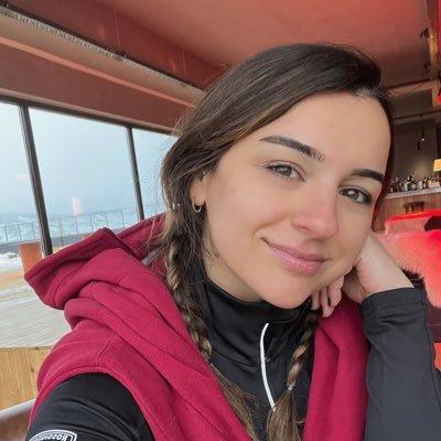 gizemtugce_'s profile picture. 