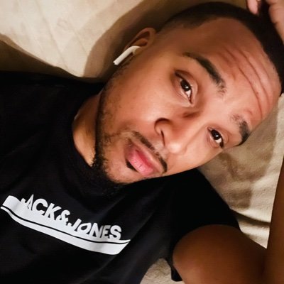 Marked713's profile picture. Just chilling