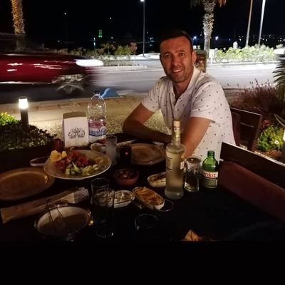 yugras0's profile picture. 