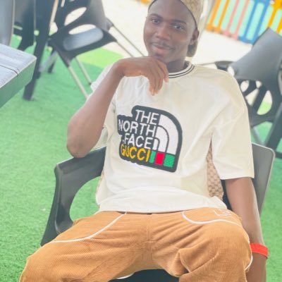 Tajudeenusman9's profile picture. Grateful