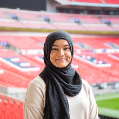 I'm gonna change the world with a hijab on my head and a ⚽️ at my feet | Sports Activist | @ucfb Alumni | Coach | @FIFAcom fan member | @MuslimahAsso |