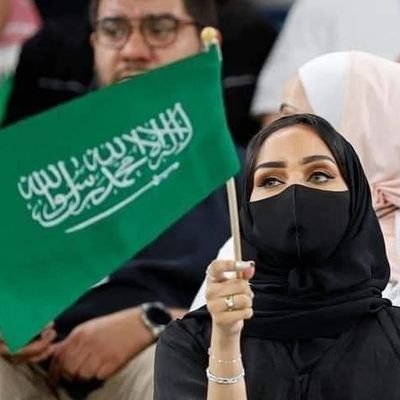 أستخراج رخص قيادة للسعودين والمقيمين رجال ونساء فقط خلال 3 أيام التواصل في الخاص🌹🇸🇦