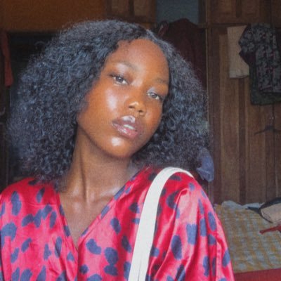 AlausaVictoria's profile picture. hmm.. simply Jesus' fan