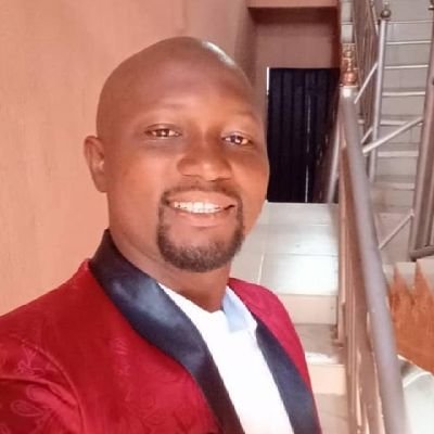 raymondmog's profile picture. Am just me, a hustler,billionaire in the making. Follow me now