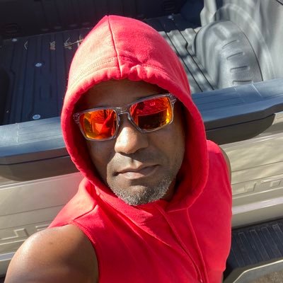 bobbymarble28's profile picture. 