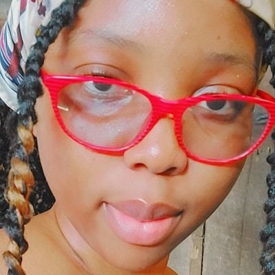 thefreshpresh's profile picture. entrepreneur💸
educationist 🎓
vibes on vibes😛