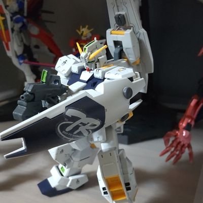 FGOと音ゲとゲームと野球(ファイターズ)と酒でできてます
最近はポケモンばっかり(゜ロ゜)
Twitter見る専門だったので初心者です、用語わからんかもですが、ここ最近はFGOに夢中です。
良かったら仲良くしてください
マナー違反とかあったら突っ込んで下さい