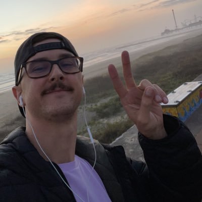 _Dan_Newton's profile picture. Go Harder.