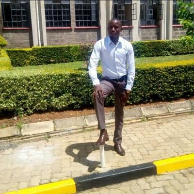 sumba_calvin's profile picture. Cracking jokes