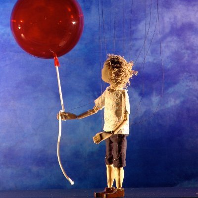 String Theatre is a London-based marionette touring company. Supported by @ace_national