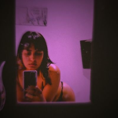 ximenaramirezg's profile picture. #TheMilitant