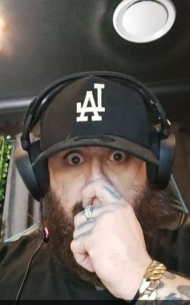 B666S1's profile picture. Ever had your asshole licked by a fat man in an over coat?