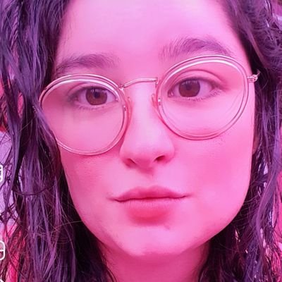 Family is my basis and my friends r my family. Conected to the universe. Looking for my purest self achievement and helping people whenever possible. Comealong!